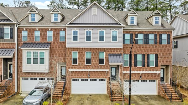 Créer l'espace idéal avec une cave à vin 100 bouteilles : style, fonctionnalité et plaisir œnologique